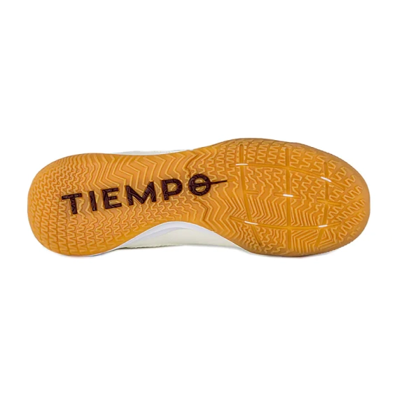Футзалки Nike LEGEND 9 ACADEMY IC DA1190-169 фото 4 — интернет-магазин Tapok