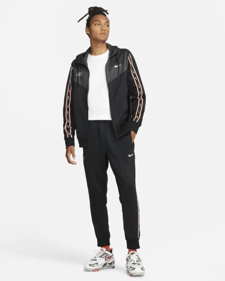 Толстовка Nike M NSW REPEAT SW PK JOGGER DX2027-010 фото 6 — интернет-магазин Tapok