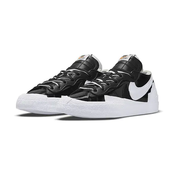 Чоловічі кросівки NIKE BLAZER LOW / SACAI DM6443-001 фото 2 — інтернет-магазин Tapok