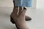 Ботинки казаки женские замшевые цвета капучино на каблуке демисезонные Фото 1