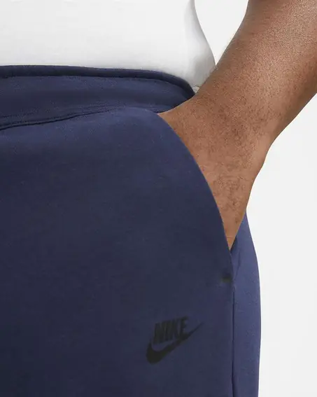 Брюки чоловічі Nike Sportswear Tech Fleece Joggers (CU4495-410) фото 7 — інтернет-магазин Tapok