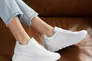 Жіночі кросівки шкіряні весняно-осінні білі Yuves 3011 Original Фото 4