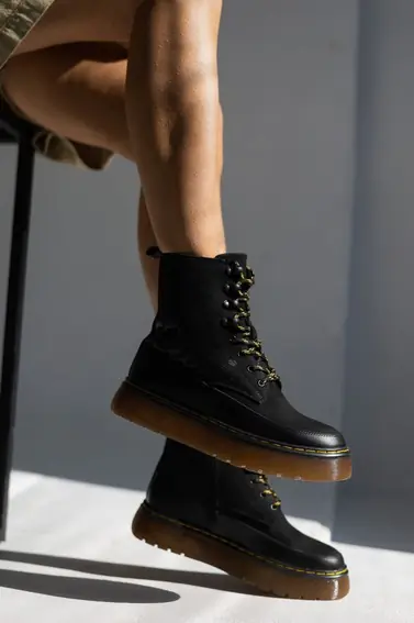 Жіночі черевики шкіряні зимові чорні Lusi 108 чн фото 1 — інтернет-магазин Tapok