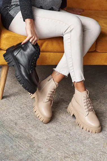 Женские ботинки кожаные зимние бежевые Yuves 21153 На меху фото 4 — интернет-магазин Tapok