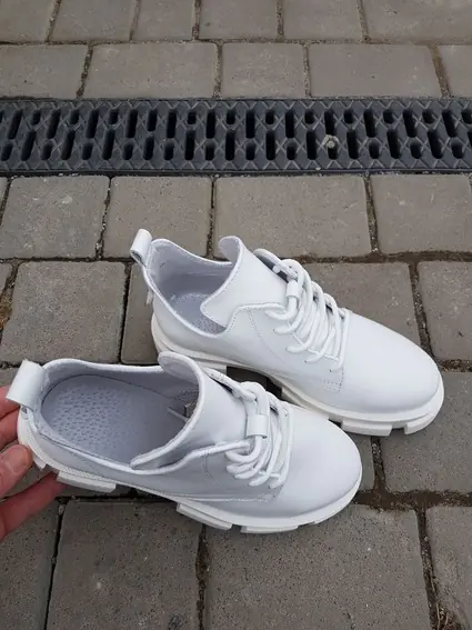 Жіночі черевики шкіряні весняно-осінні білі Emirro 2079 кож подкладка фото 2 — інтернет-магазин Tapok