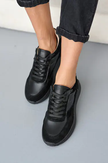 Женские кроссовки кожаные весенне-осенние черные Yuves 209 фото 3 — интернет-магазин Tapok