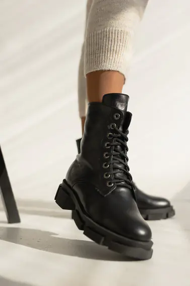 Женские ботинки кожаные зимние черные Yuves 1270 фото 13 — интернет-магазин Tapok