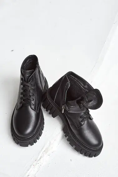 Женские ботинки кожаные зимние черные Yuves 21153 фото 3 — интернет-магазин Tapok