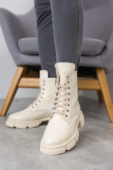 Женские ботинки кожаные зимние молочные Yuves 1270 фото 3 — интернет-магазин Tapok