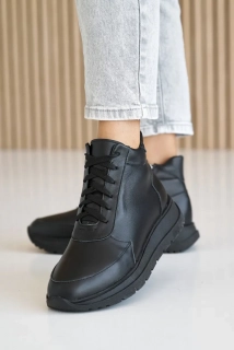 Жіночі кросівки шкіряні зимові чорні Emirro 010  хутро