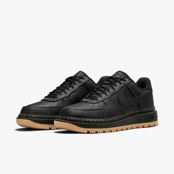 Кроссовки мужские Nike Air Force 1 Luxe (DB4109-001) фото 1 — интернет-магазин Tapok