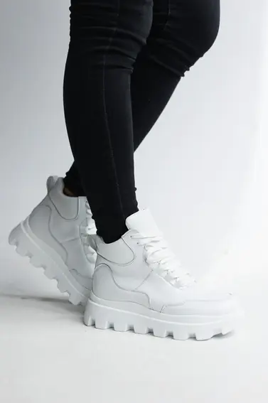 Жіночі кросівки шкіряні зимові білі Yuves 825 на меху фото 5 — інтернет-магазин Tapok