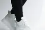 Жіночі кросівки шкіряні зимові білі Yuves 825 на меху Фото 5