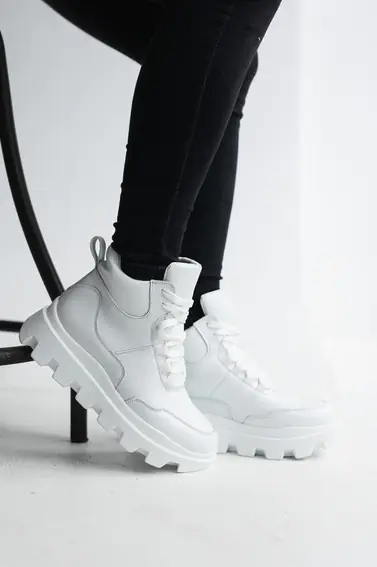 Жіночі кросівки шкіряні зимові білі Yuves 825 на меху фото 7 — інтернет-магазин Tapok