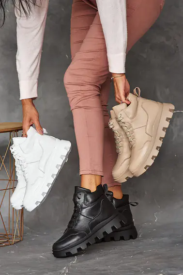 Жіночі кросівки шкіряні зимові білі Yuves 825 на меху фото 9 — інтернет-магазин Tapok