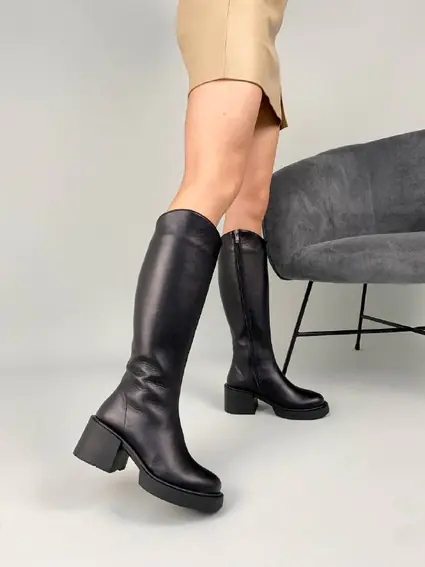 Сапоги женские кожаные черного цвета на каблуке зимние фото 2 — интернет-магазин Tapok