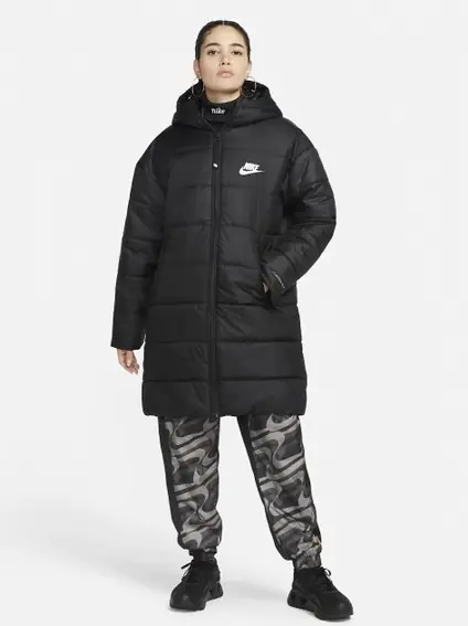 Куртка Nike W NSW SYN TF RPL HD PARKA DX1798-010 фото 1 — интернет-магазин Tapok