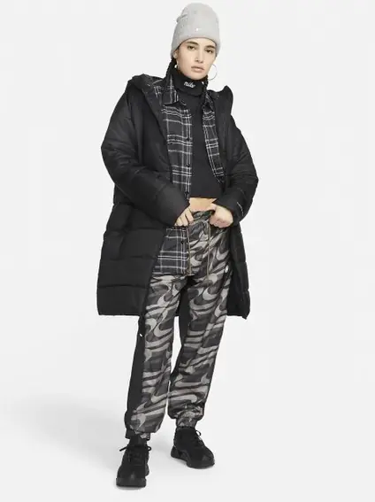 Куртка Nike W NSW SYN TF RPL HD PARKA DX1798-010 фото 3 — интернет-магазин Tapok