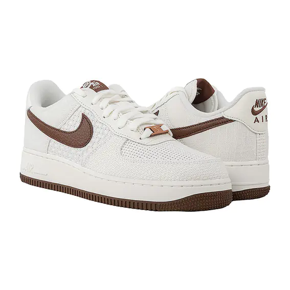 Кроссовки Nike AIR FORCE 1 07 DX2666-100 фото 1 — интернет-магазин Tapok