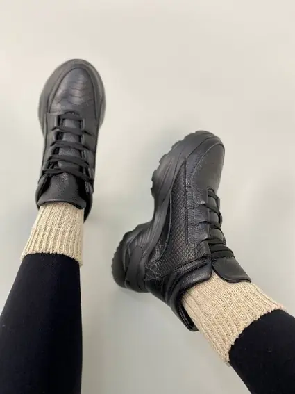 Кросівки жіночі шкіра флотар чорного кольору зимові фото 10 — інтернет-магазин Tapok