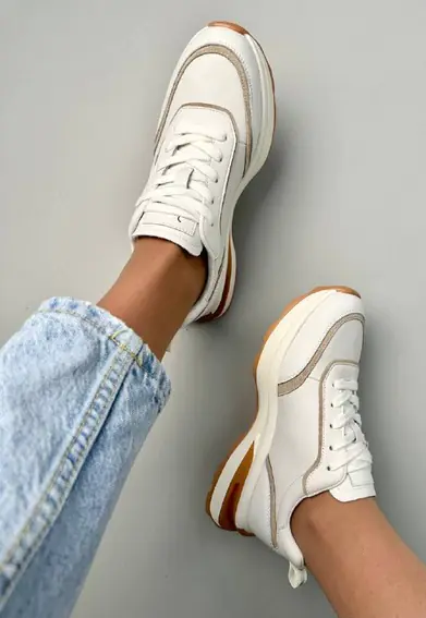 Кроссовки женские кожаные белые с серыми вставками фото 8 — интернет-магазин Tapok