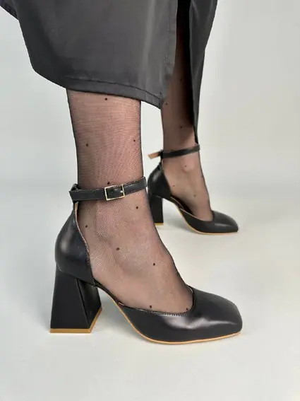 Туфли женские кожаные черные на каблуке фото 1 — интернет-магазин Tapok