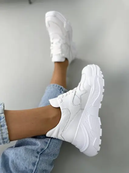 Кросівки жіночі шкіряні білі фото 12 — інтернет-магазин Tapok