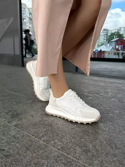 Кроссовки женские кожаные белые с вставками серой замши фото 12 — интернет-магазин Tapok