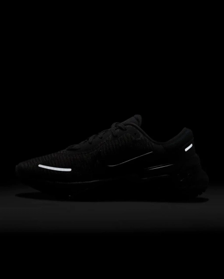 Кроссовки Nike W NIKE RENEW RUN 4 DR2682-001 фото 9 — интернет-магазин Tapok