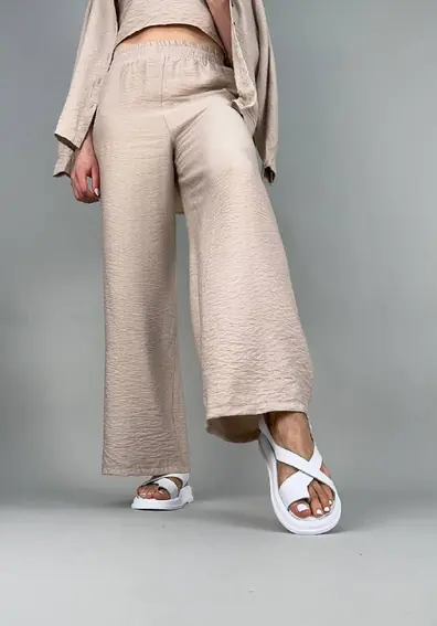 Босоножки женские кожаные белого цвета на белой подошве фото 4 — интернет-магазин Tapok