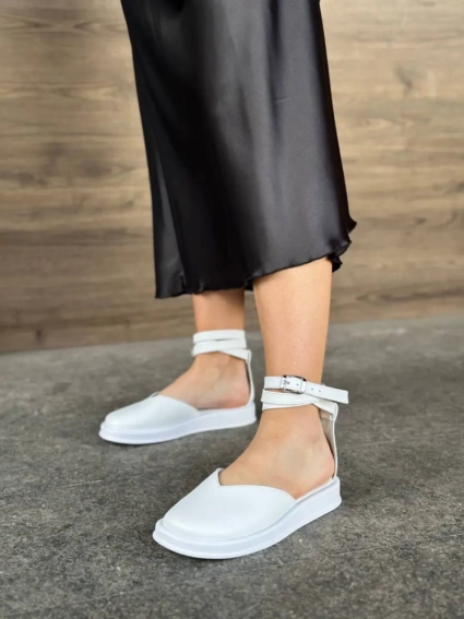 Босоножки женские кожаные белые фото 1 — интернет-магазин Tapok