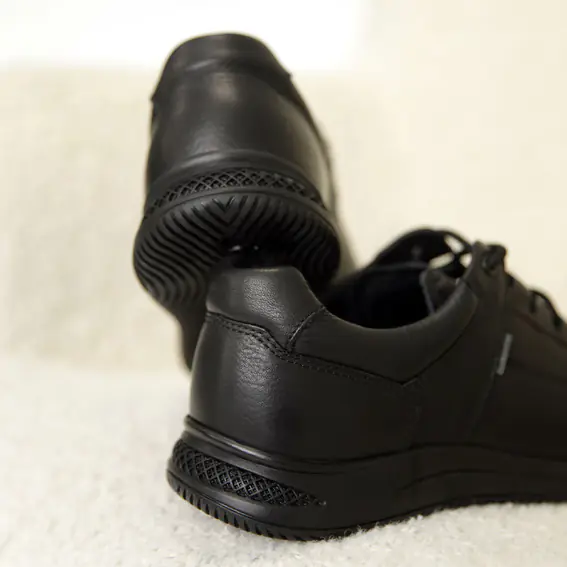 Кросівки чоловічі шкіряні 4S 581624 Чорні фото 10 — інтернет-магазин Tapok