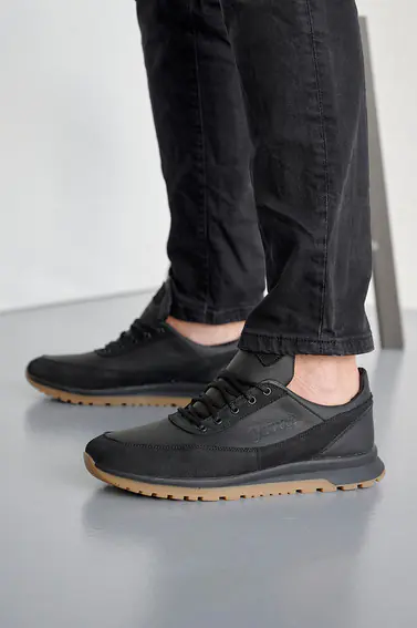 Мужские кроссовки кожаные весенне-осенние черные Yuves 249 фото 3 — интернет-магазин Tapok