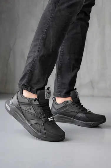 Мужские кроссовки кожаные весенне-осенние черные Splinter 0522 Energy boost фото 1 — интернет-магазин Tapok
