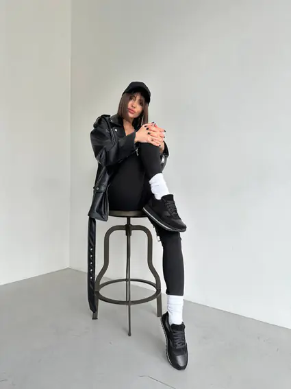 Кросівки жіночі шкіряні чорні із вставками замші. фото 10 — інтернет-магазин Tapok