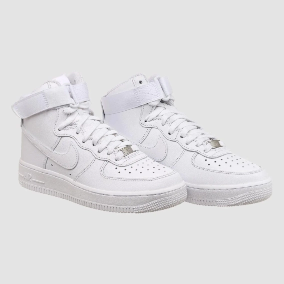Кросівки жіночі Nike Air Force 1 High White (DD9624-100) фото 13 — інтернет-магазин Tapok