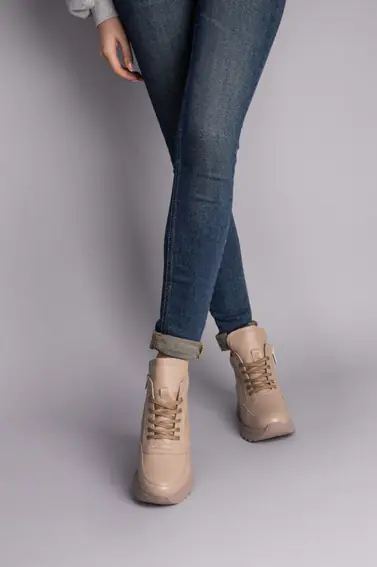Кросівки жіночі шкіра флотар бежевого кольору на байку фото 6 — інтернет-магазин Tapok