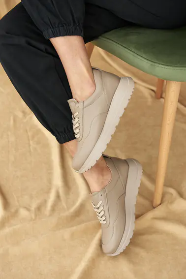 Жіночі кросівки шкіряні весняно-осінні бежеві Leader Style 3464 фото 6 — інтернет-магазин Tapok