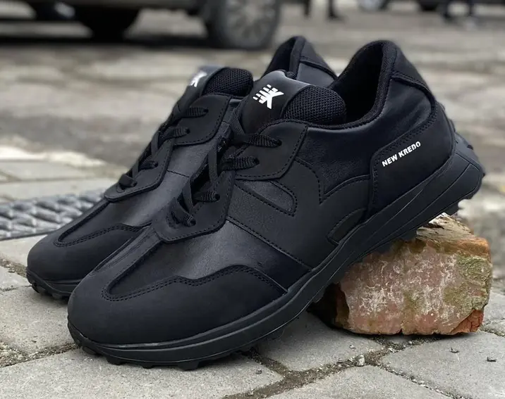 Мужские кроссовки кожаные весенне-осенние черные Emirro N1 Sport фото 1 — интернет-магазин Tapok