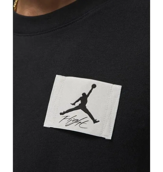 Футболка мужская Jordan Flight Essentials T-Shirt (DZ7313-010) фото 4 — интернет-магазин Tapok
