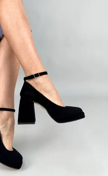 Туфлі жіночі замшеві чорні на підборах фото 8 — інтернет-магазин Tapok