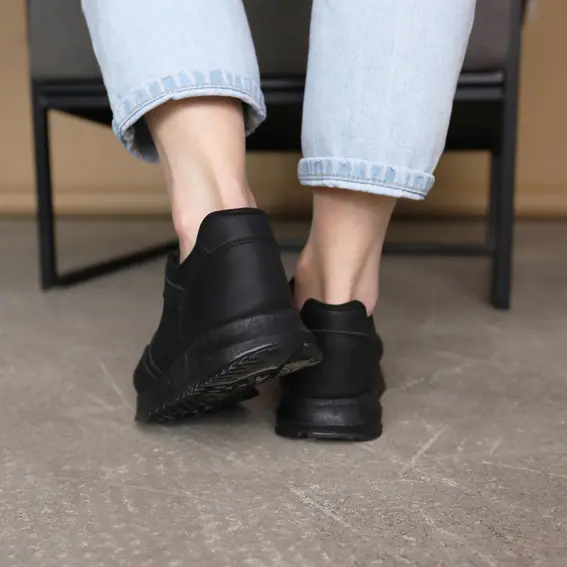 Кросівки жіночі шкіряні  585011 Чорні фото 4 — інтернет-магазин Tapok