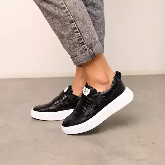 Slip on sneakers dam hotsell