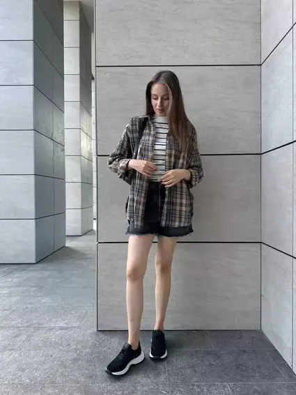 Кросівки жіночі замшеві чорні із вставками шкіри та сітки фото 24 — інтернет-магазин Tapok