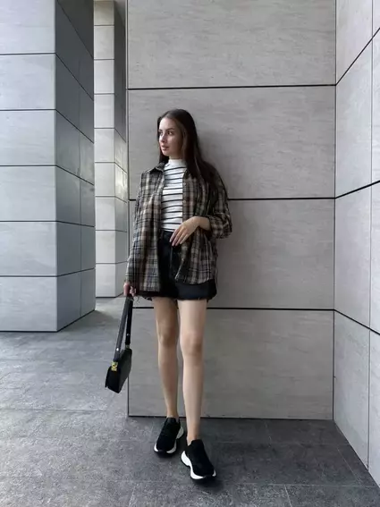 Кросівки жіночі замшеві чорні із вставками шкіри та сітки фото 25 — інтернет-магазин Tapok