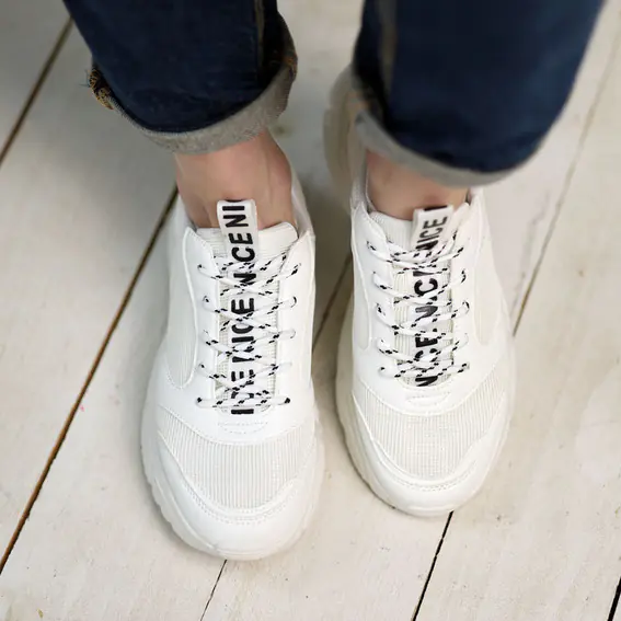 Кросівки жіночі  585130 Білі фото 4 — інтернет-магазин Tapok