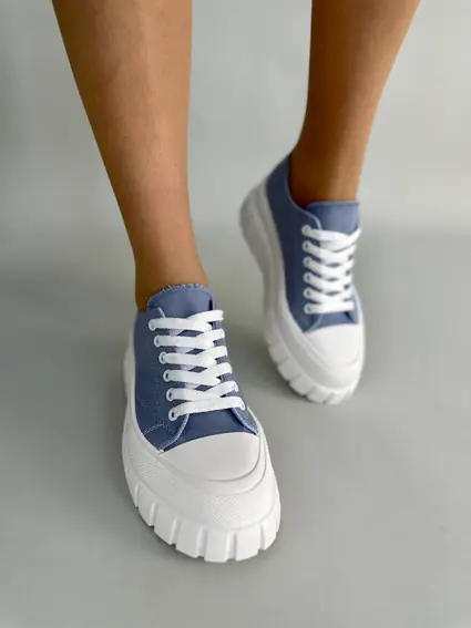 Кеды женские из джинса голубого цвета фото 3 — интернет-магазин Tapok
