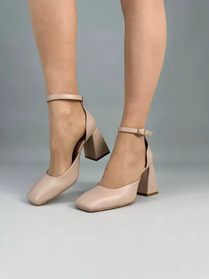Туфли женские кожаные карамельные на каблуке фото 1 — интернет-магазин Tapok