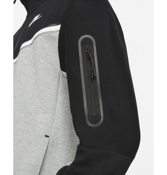 Кофта мужская Nike Sportswear Tech Fleece (CU4489-016) фото 10 — интернет-магазин Tapok