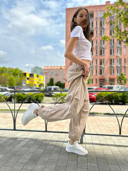 Кроссовки женские кожаные белые с перфорацией фото 9 — интернет-магазин Tapok